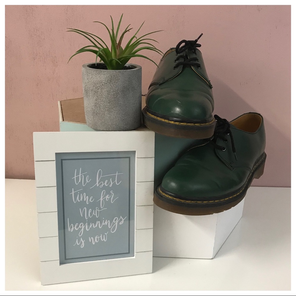 ‼️SOLD‼️Dr. Martens 1461 Green Made In England